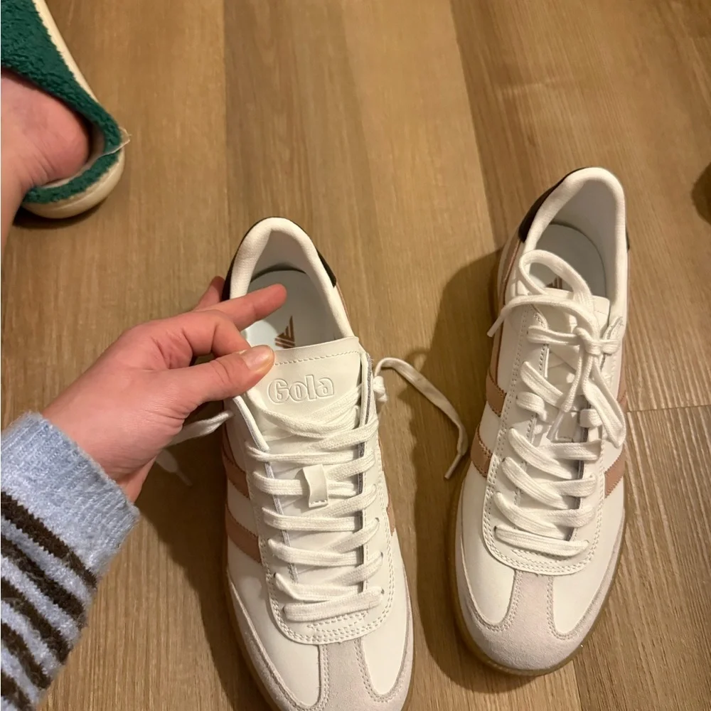 Gola White and Brown Sneakers - Picture 5 of 10